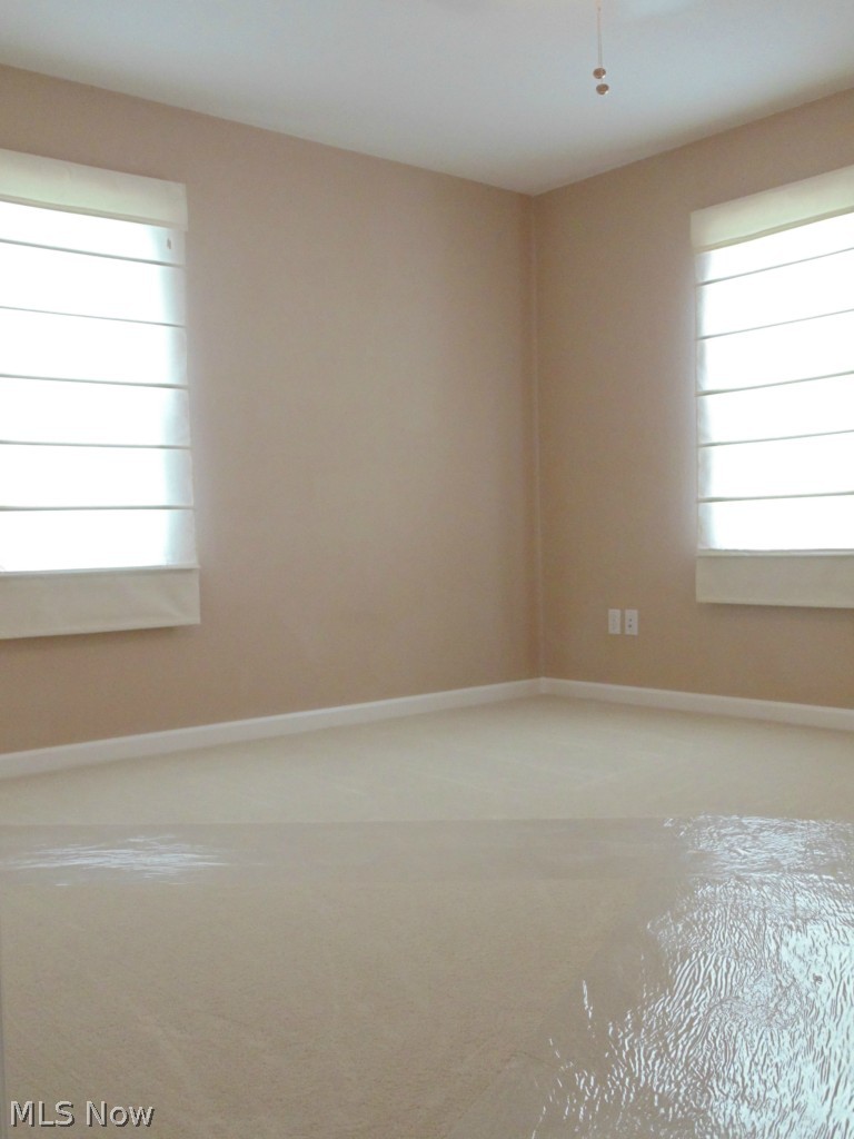 1427 Root Road Lorain, OH 44052 - Photo 18 of 25