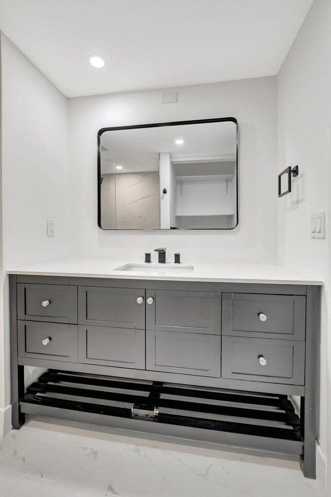 2053 Wolverton C Boca Raton, FL 33434 - Photo 12 of 40 master bath n4