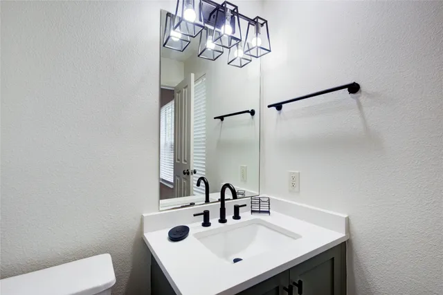 $3,500 | 76 Scarlet Woods Court, The Woodlands, TX 77380