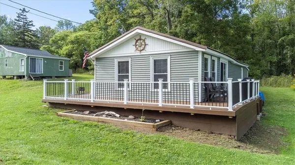 $189,000 | 10301 Nebraska Avenue, Huron, NY 14590