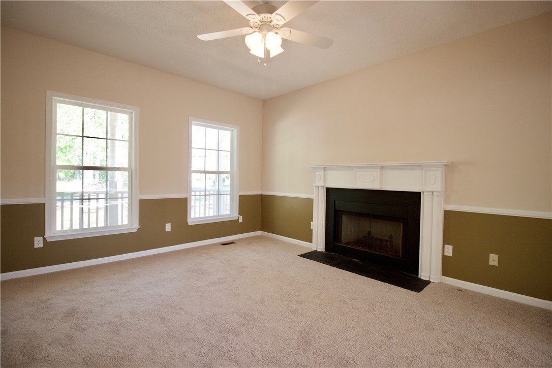 604 Blume Road Anderson, SC 29625 - Photo 4 of 21 Living Room