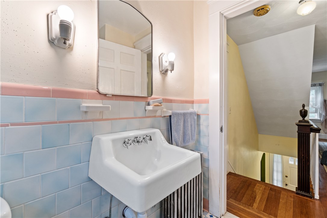 90 Cobble Hill Road Lincoln, RI 02865 - Photo 25 of 33 Gallery Image 25