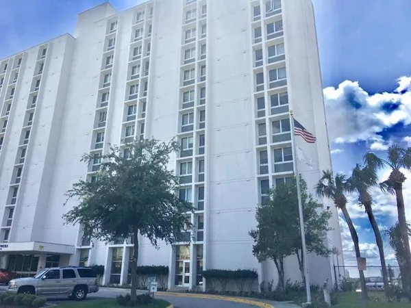 $1,287 | 1400 Le Baron Avenue, Jacksonville, FL 32207