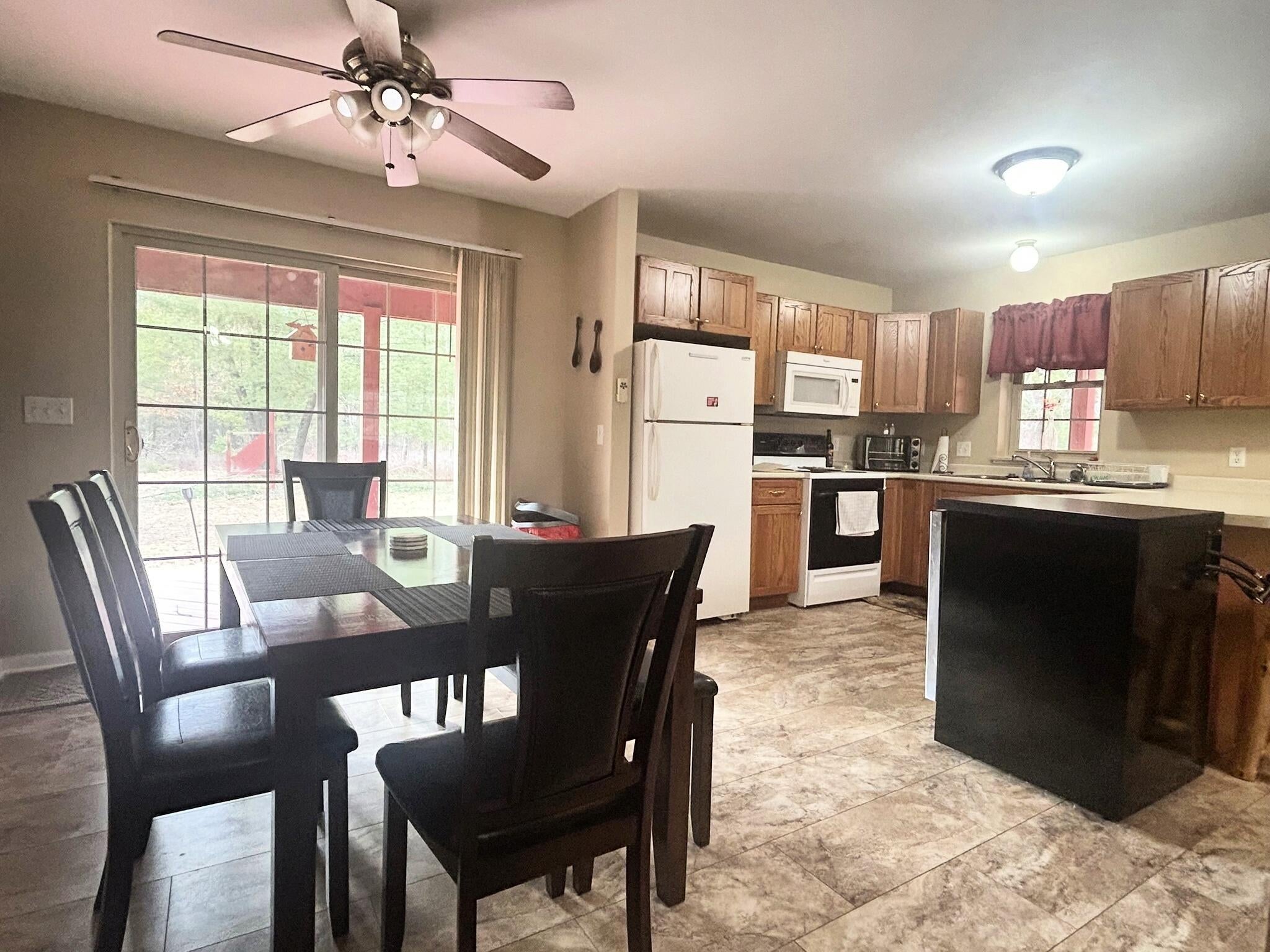 10070 Ryan Road Atlanta, MI 49709 - Photo 10 of 35 Gallery Image 10