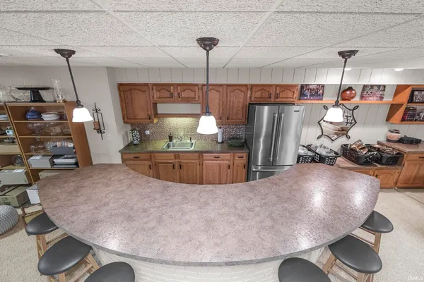 $825,000 | 1365 West 15th Street, Jasper, IN 47546