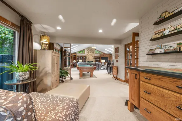 $825,000 | 1365 West 15th Street, Jasper, IN 47546