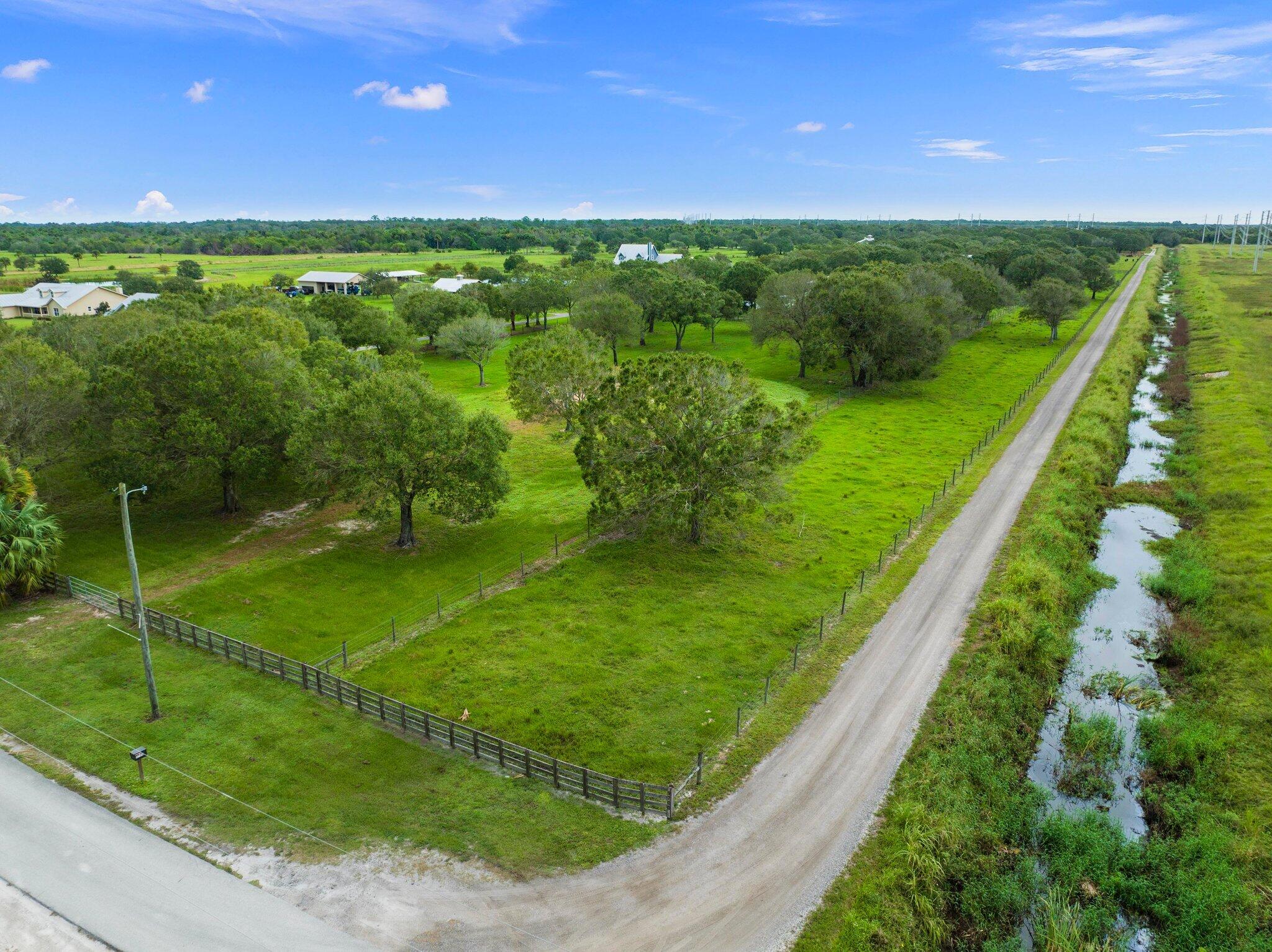 9700 Muller Road Fort Pierce, FL 34945 - Photo 8 of 83 large-11b31888-57a1-4ac0-956a-aa6f419eb2
