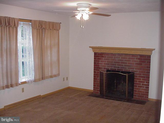 1601 Vista Road Lancaster, PA 17601 - Photo 2 of 14