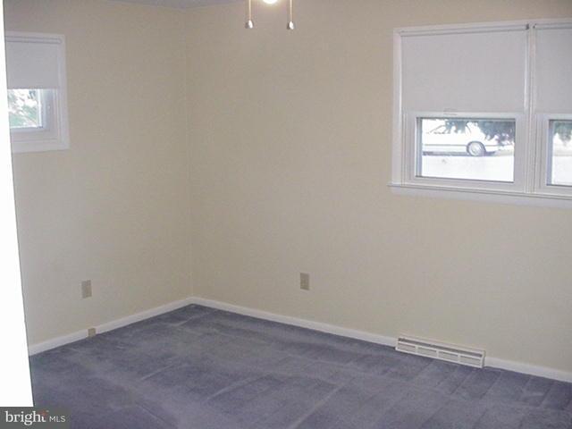 1601 Vista Road Lancaster, PA 17601 - Photo 5 of 14