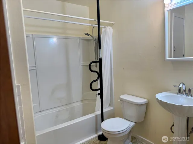 $199,000 | 216 Northwest Cole Avenue, Wilbur, WA 99185