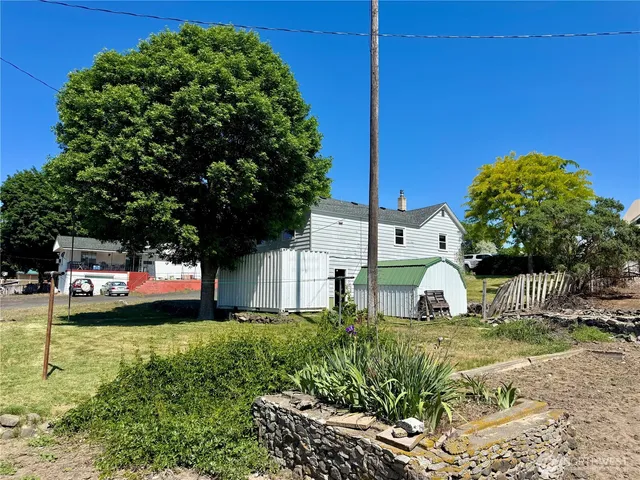 $199,000 | 216 Northwest Cole Avenue, Wilbur, WA 99185