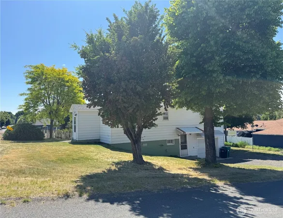 $199,000 | 216 Northwest Cole Avenue, Wilbur, WA 99185
