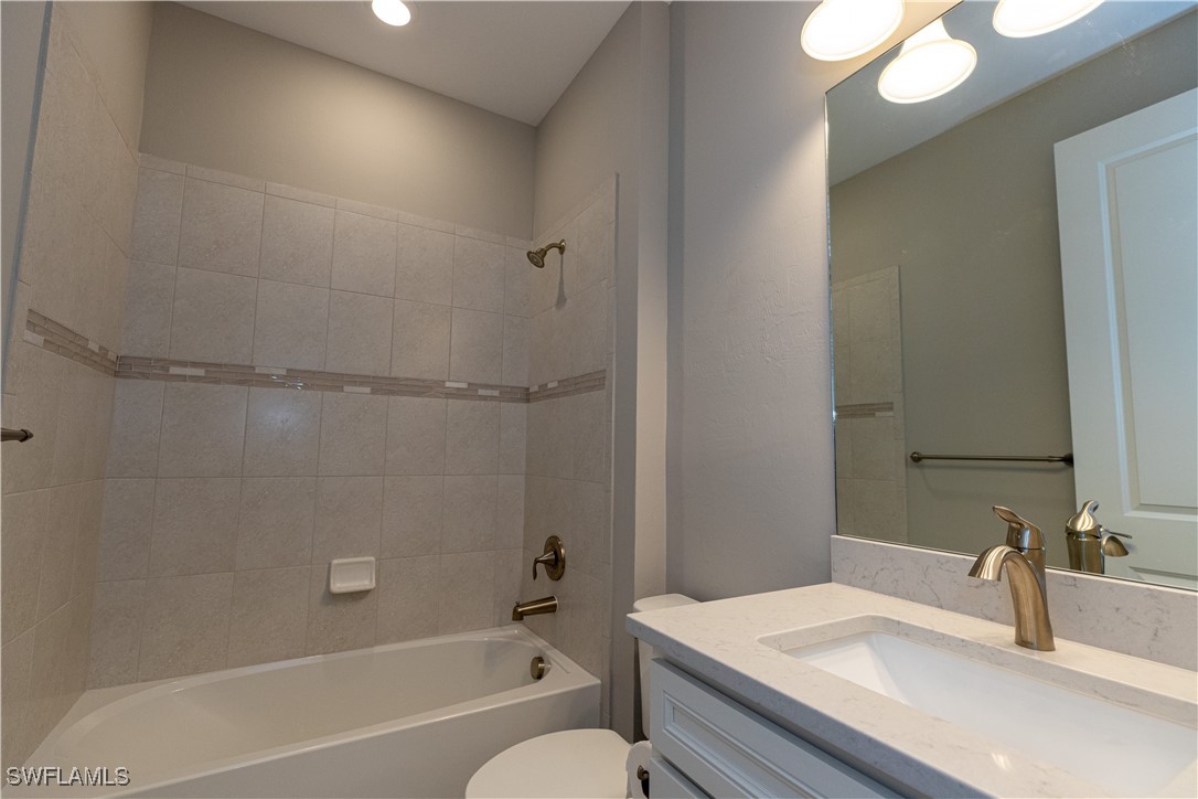 11208 Carlingford Road Fort Myers, FL 33913 - Photo 20 of 40 Gallery Image 20
