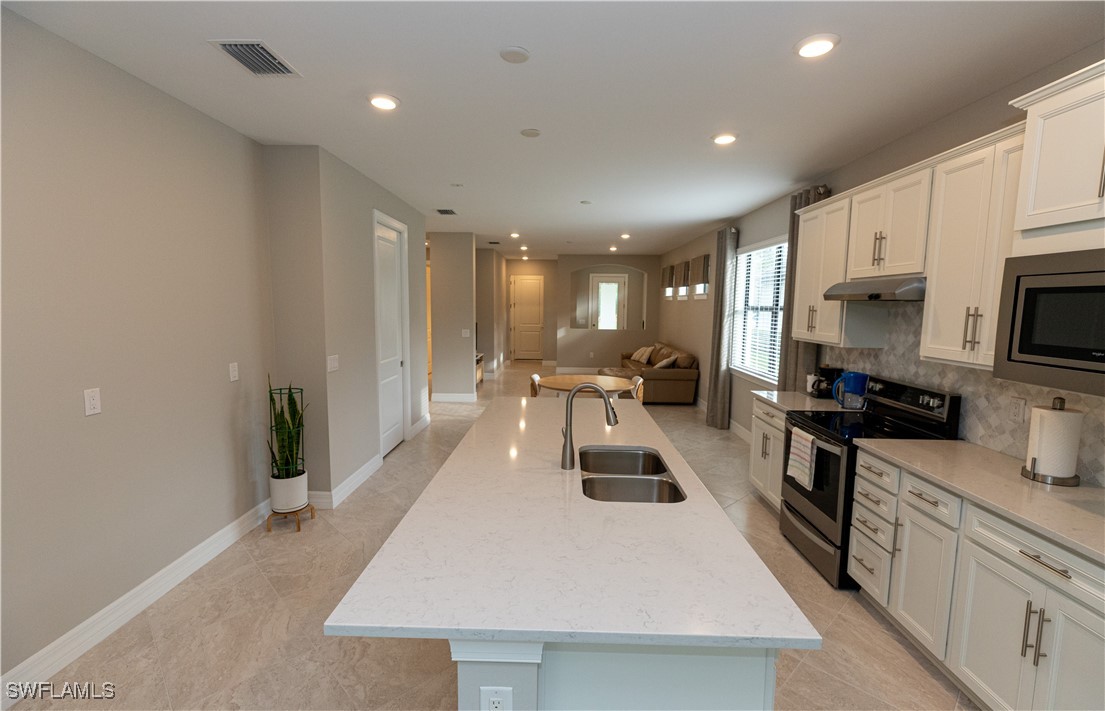 11208 Carlingford Road Fort Myers, FL 33913 - Photo 9 of 40 Gallery Image 9