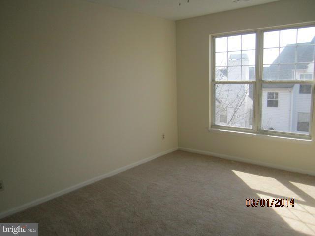 7203 Bogley Road, Unit 303 Baltimore, MD 21244 - Photo 9 of 11 Bedroom
