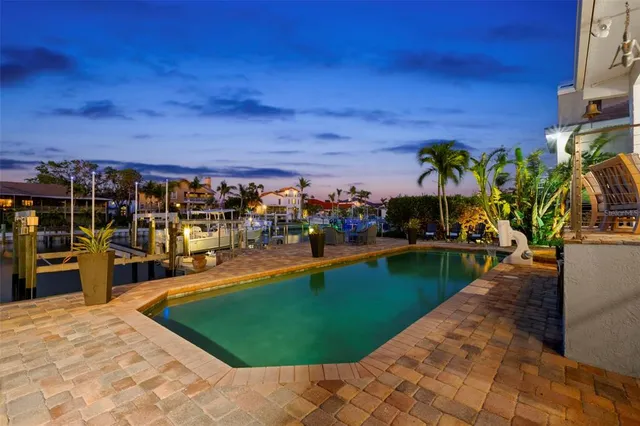 $2,695,000 | 123 8th Street East, Tierra Verde, FL 33715