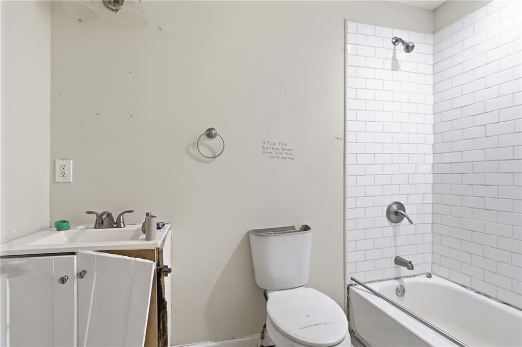 4366 Glenwood Parkway Decatur, GA 30032 - Photo 12 of 21 Gallery Image 12