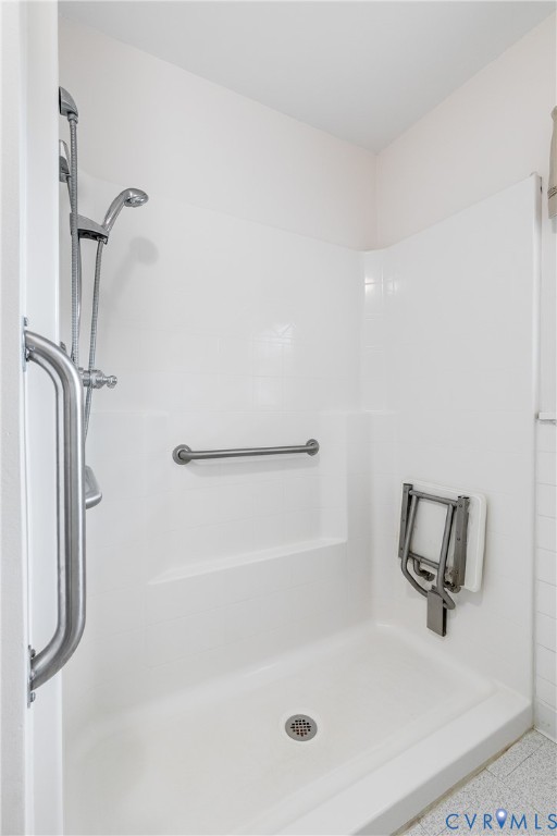 12365 Ashcake Road Ashland, VA 23005 - Photo 24 of 80 Full Bathroom #1 with a walk-in shower, designed f