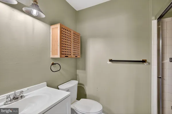 $219,000 | 15320 Pine Orchard Drive, Unit 83C1, Silver Spring, MD 20906