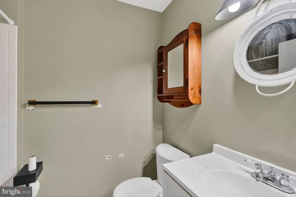 $219,000 | 15320 Pine Orchard Drive, Unit 83C1, Silver Spring, MD 20906