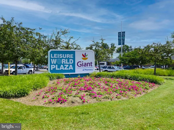 $219,000 | 15320 Pine Orchard Drive, Unit 83C1, Silver Spring, MD 20906