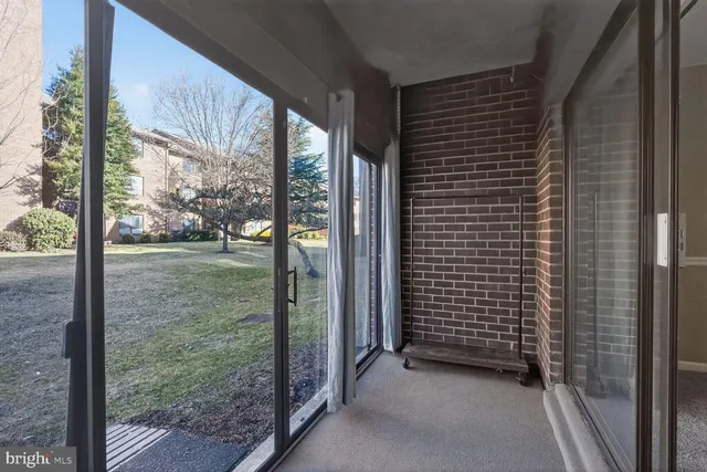 $229,000 | 15320 Pine Orchard Drive, Unit 83C1, Silver Spring, MD 20906