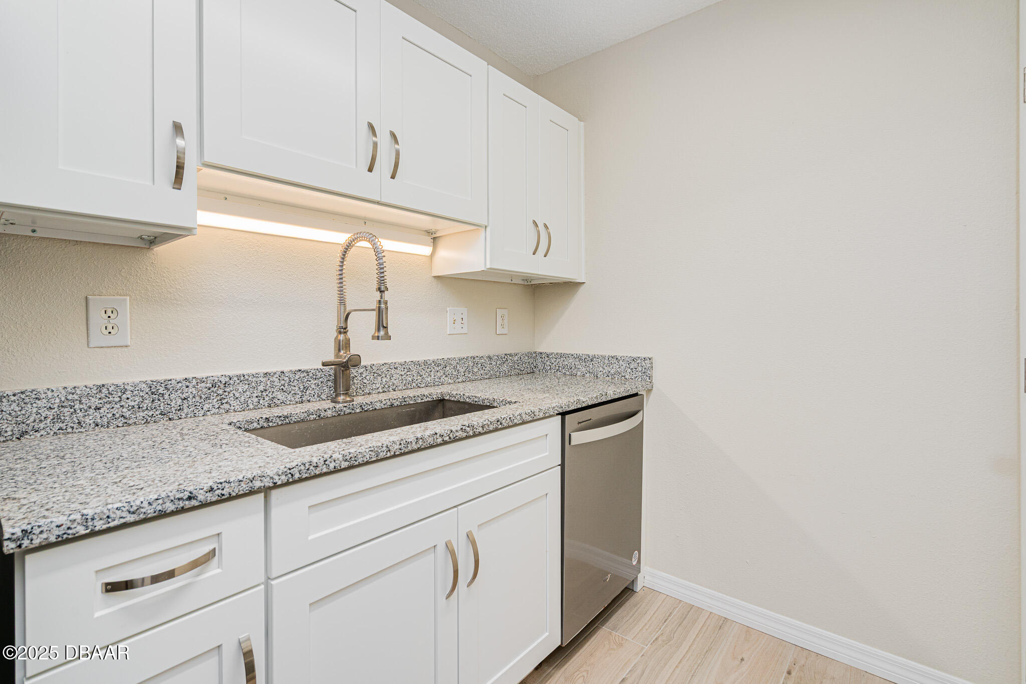 1600 Big Tree Road Daytona Beach, FL 32119 - Photo 74 of 142 09