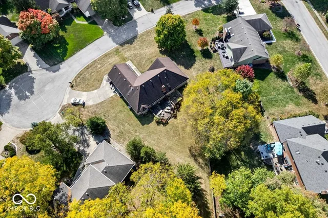 $375,000 | 10114 Skippers Court, Indianapolis, IN 46256