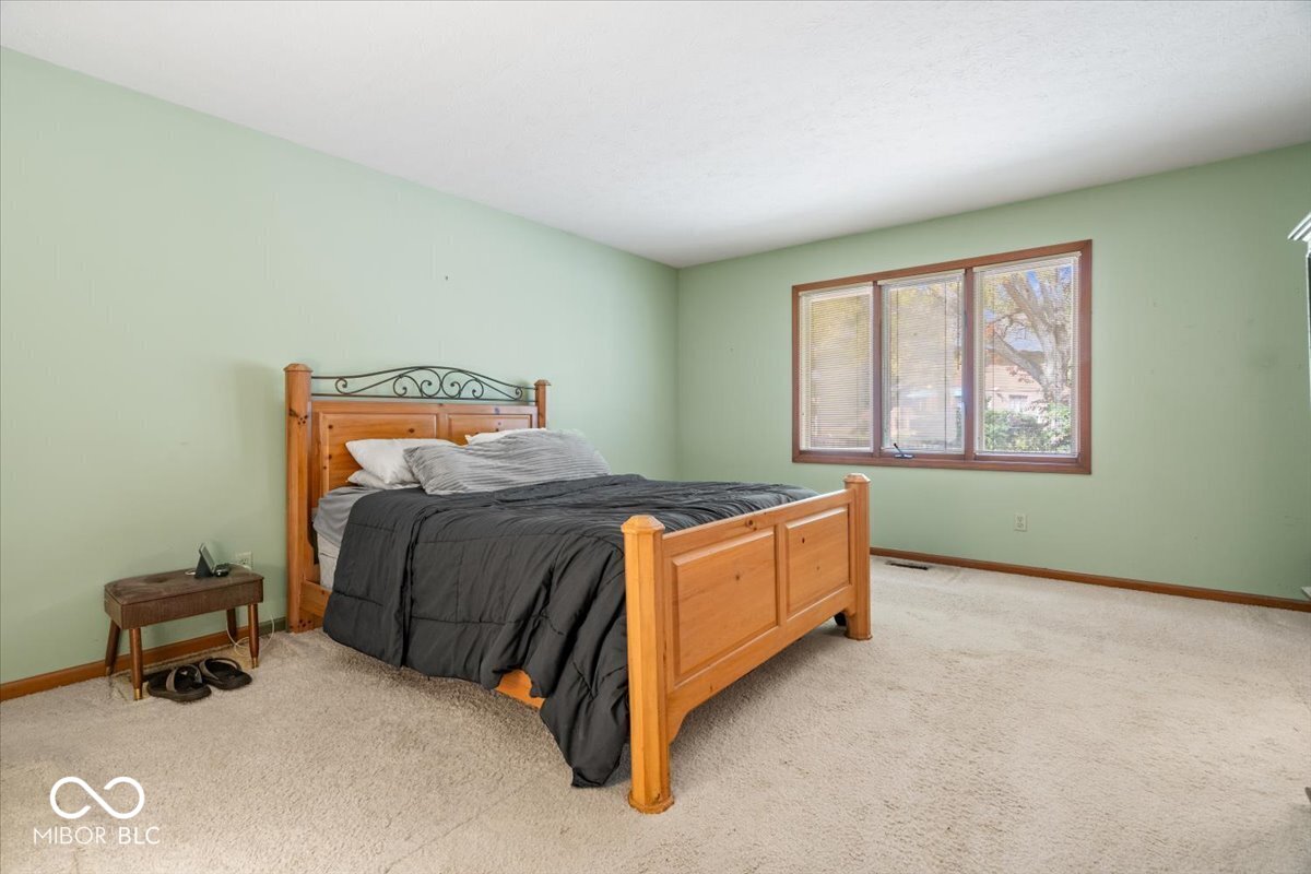 10114 Skippers Court Indianapolis, IN 46256 - Photo 26 of 47