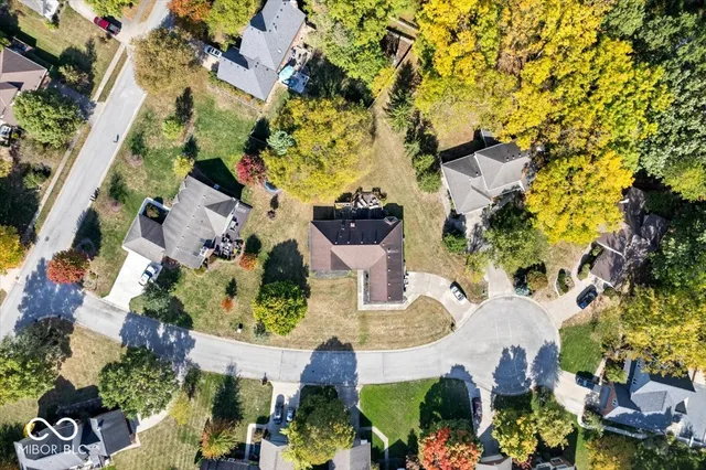 $375,000 | 10114 Skippers Court, Indianapolis, IN 46256