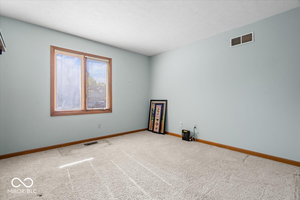 10114 Skippers Court Indianapolis, IN 46256 - Photo 32 of 47