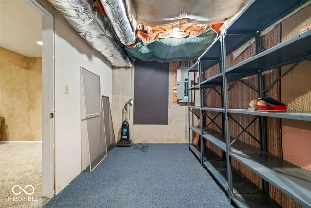 $375,000 | 10114 Skippers Court, Indianapolis, IN 46256