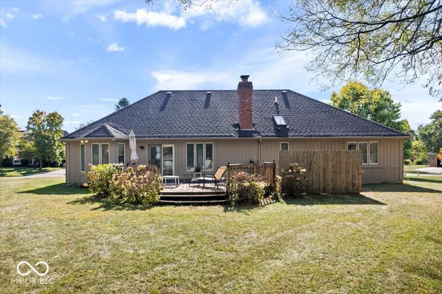 $375,000 | 10114 Skippers Court, Indianapolis, IN 46256