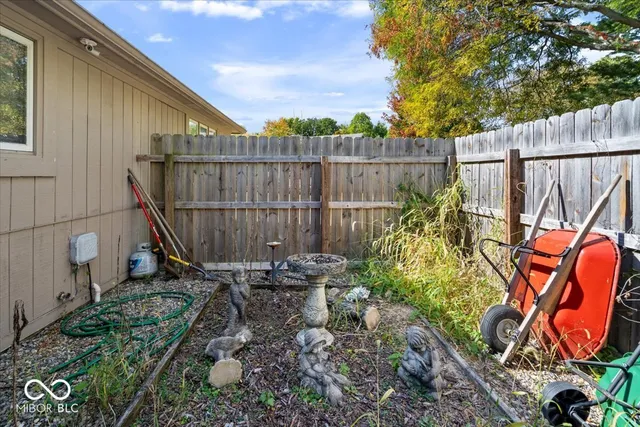 $375,000 | 10114 Skippers Court, Indianapolis, IN 46256