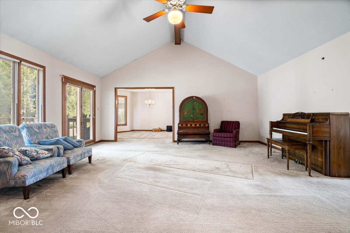 10114 Skippers Court Indianapolis, IN 46256 - Photo 9 of 47