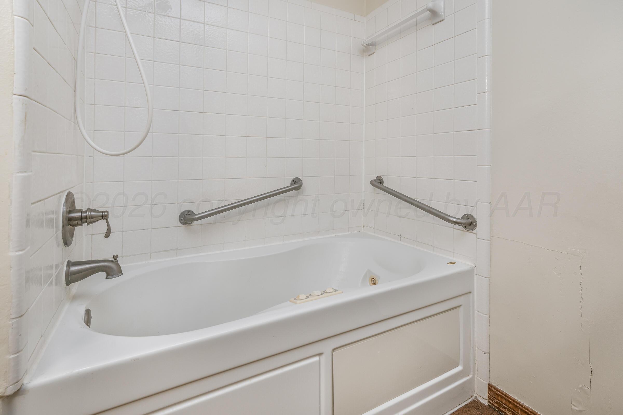 6101 Belpree Road Amarillo, TX 79106 - Photo 11 of 20 6101 Belpree Rd 11