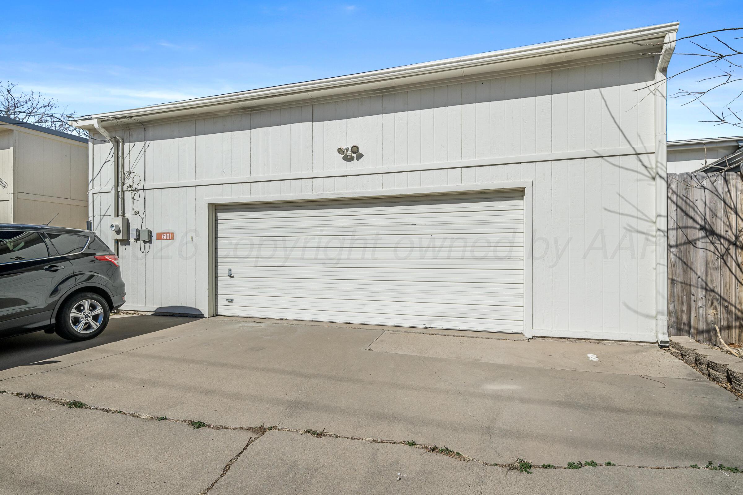 6101 Belpree Road Amarillo, TX 79106 - Photo 3 of 20 6101 Belpree Rd 03