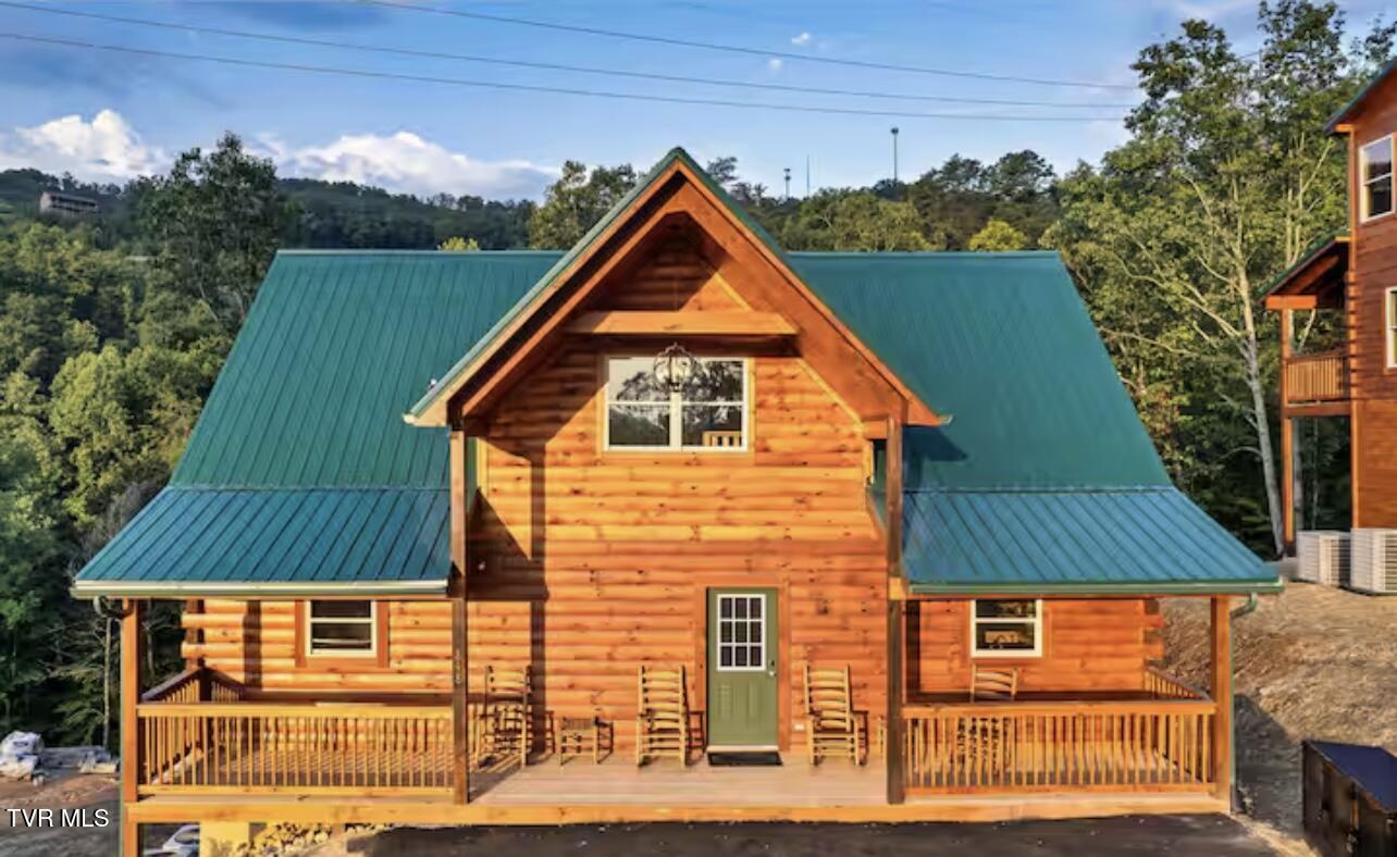 848 String Run Way, Unit LOT 25 Pigeon Forge, TN 37862 - Photo 2 of 94 IMG_7962