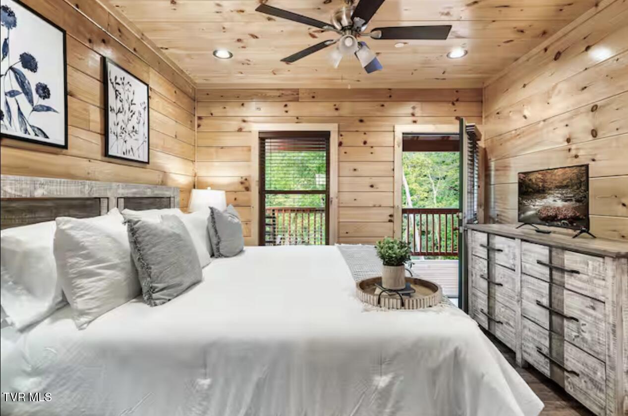 848 String Run Way, Unit LOT 25 Pigeon Forge, TN 37862 - Photo 41 of 94 IMG_7923