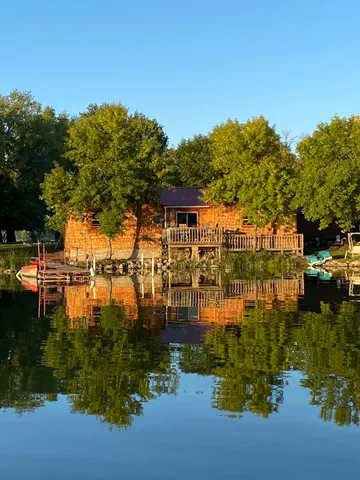 $239,000 | 108 Lakota Island, Big Stone City, SD 57216