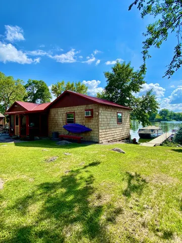 $239,000 | 108 Lakota Island, Big Stone City, SD 57216
