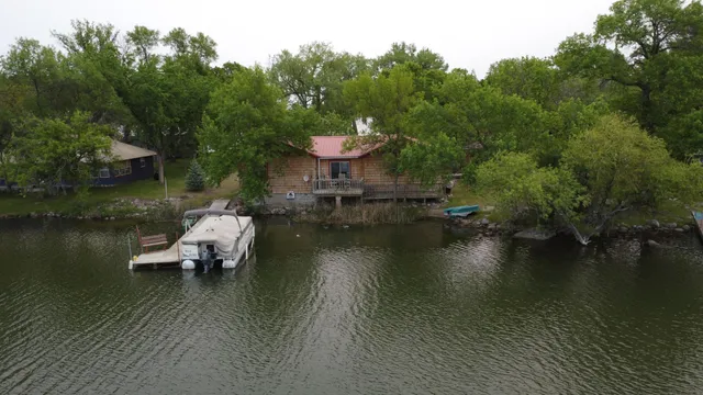 $239,000 | 108 Lakota Island, Big Stone City, SD 57216