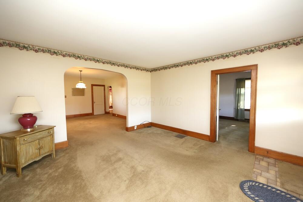 21359 Newcastle Road Gambier, OH 43022 - Photo 10 of 31 IMG_9492