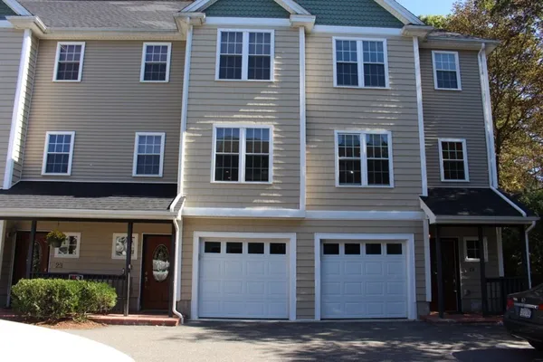 $3,700 | 8 Grant Street, Unit 20, Natick, MA 01760