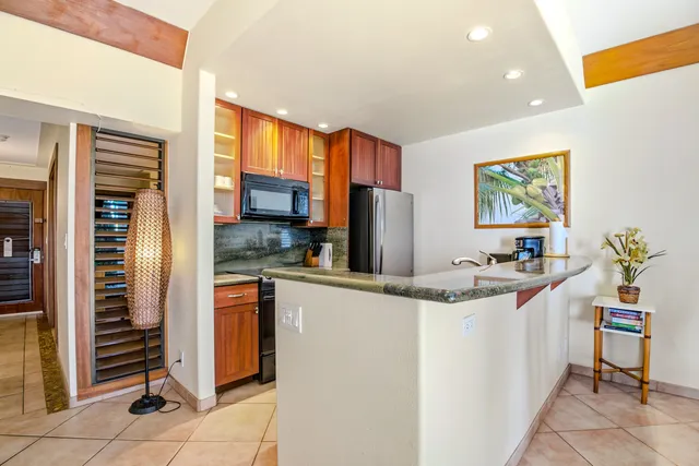 $358,500 | 2253 Poipu Road, Unit 421, Koloa, HI 96756