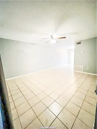 $1,050 | 1910 Barak Lane, Unit 18, Bryan, TX 77802