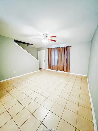 $1,050 | 1910 Barak Lane, Unit 18, Bryan, TX 77802
