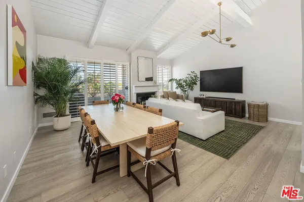 $1,200,000 | 28378 Rey De Copas Lane, Malibu, CA 90265