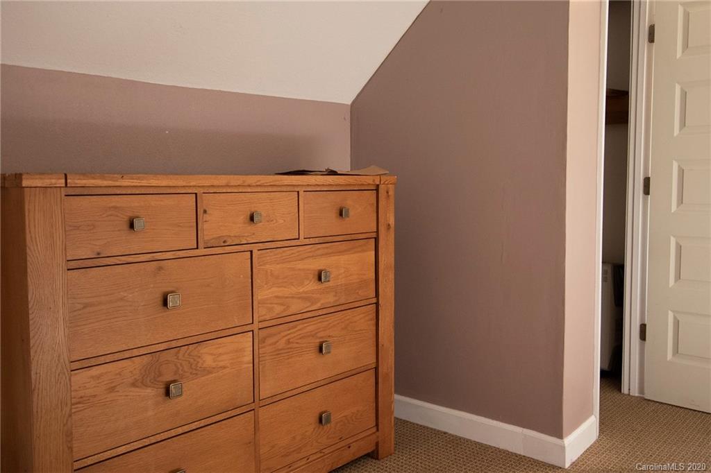 1380 Cedar Cliff Road Marshall, NC 28753 - Photo 14 of 27 Gallery Image 14