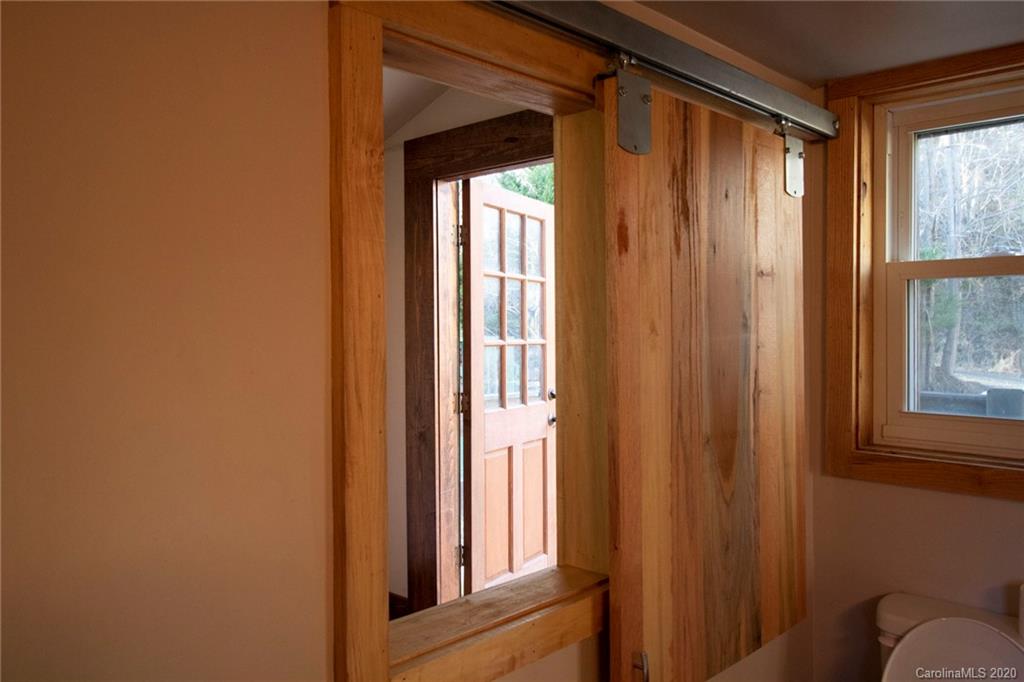 1380 Cedar Cliff Road Marshall, NC 28753 - Photo 27 of 27 Gallery Image 27